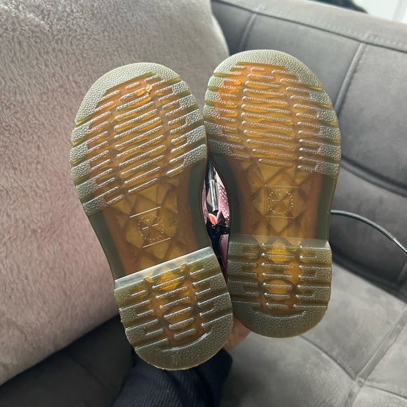 Toddler Dr. Martens size 7 us, 23 eur - Picture 3 of 4